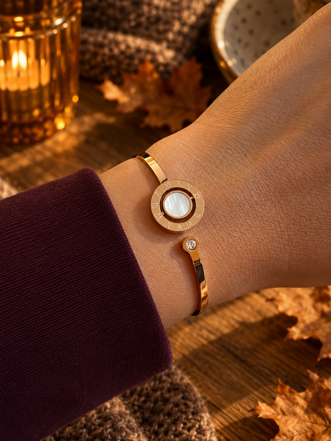 Rokassprādze ar rotējošu elementu
