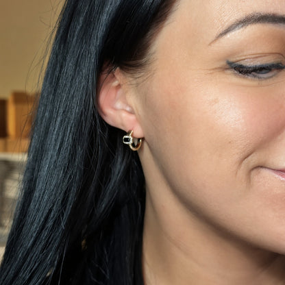 Noir Éclat Hoops – gold-plated hoop earrings with black zirconia