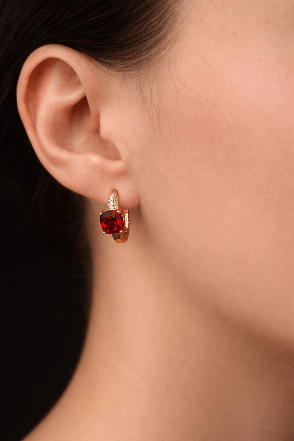 Gold-plated earrings with red square crystal - 18k - gold-plated - jewelry