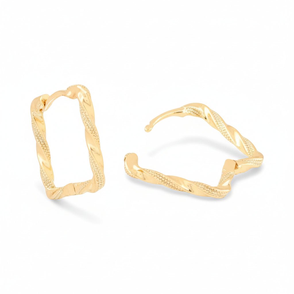 Gold-plated square shaped rings with texture - 18k - gold-plated - jewelry