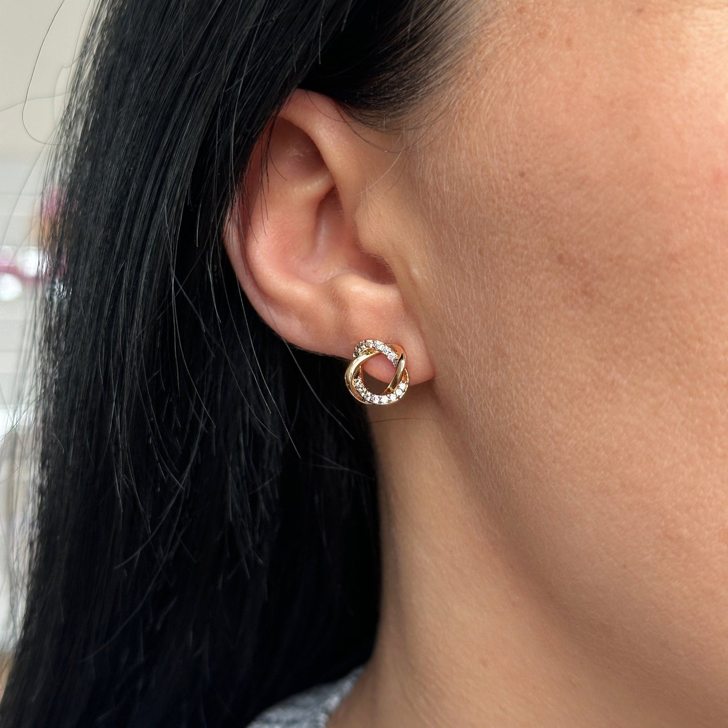 Gold-plated stud earrings with twisted design and zircons - 18k - gold-plated - jewelry