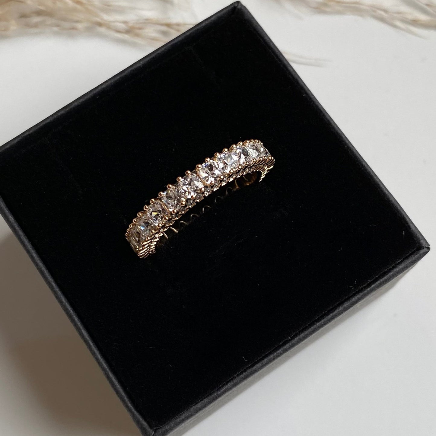 Gold-plated ring with zircons - ,