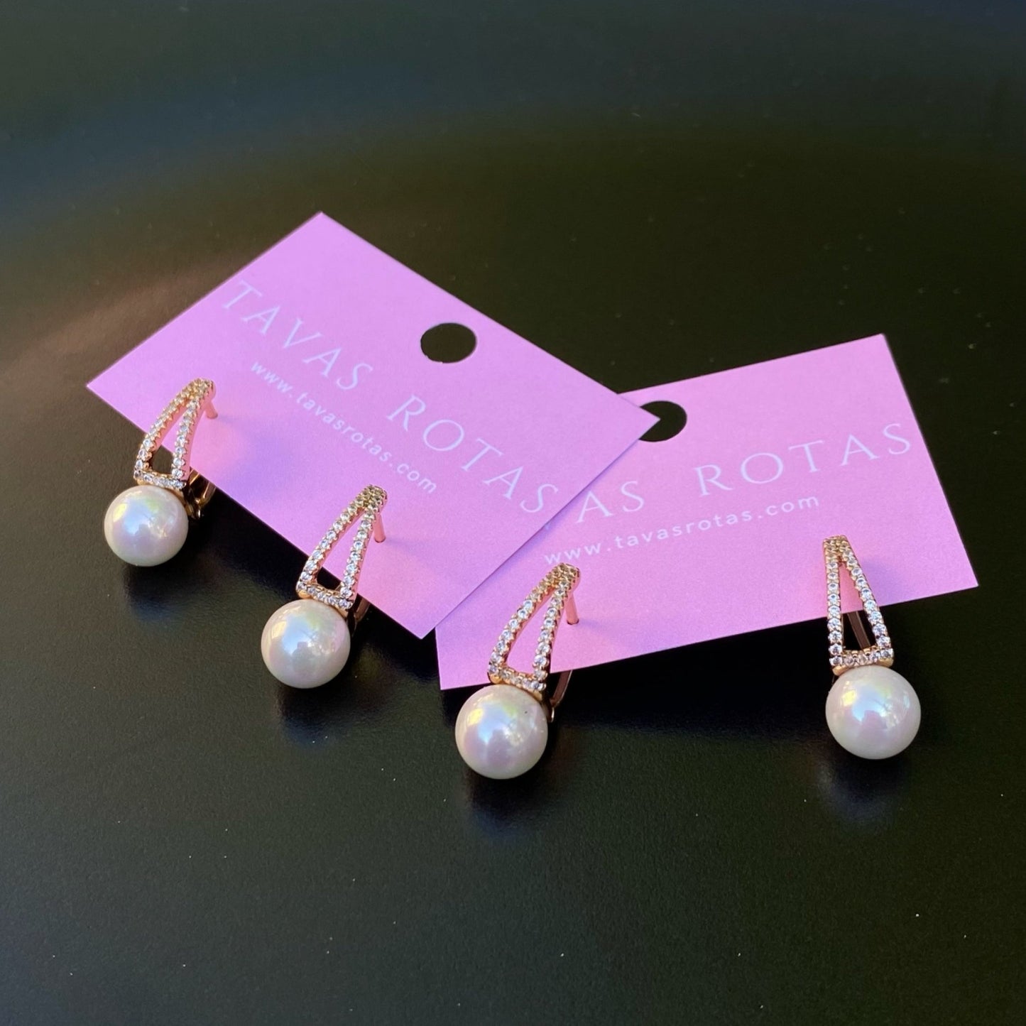 GOLD PLATED ENGLISH LOCK EARRINGS WITH PEARL gold plated earrings Women's earrings