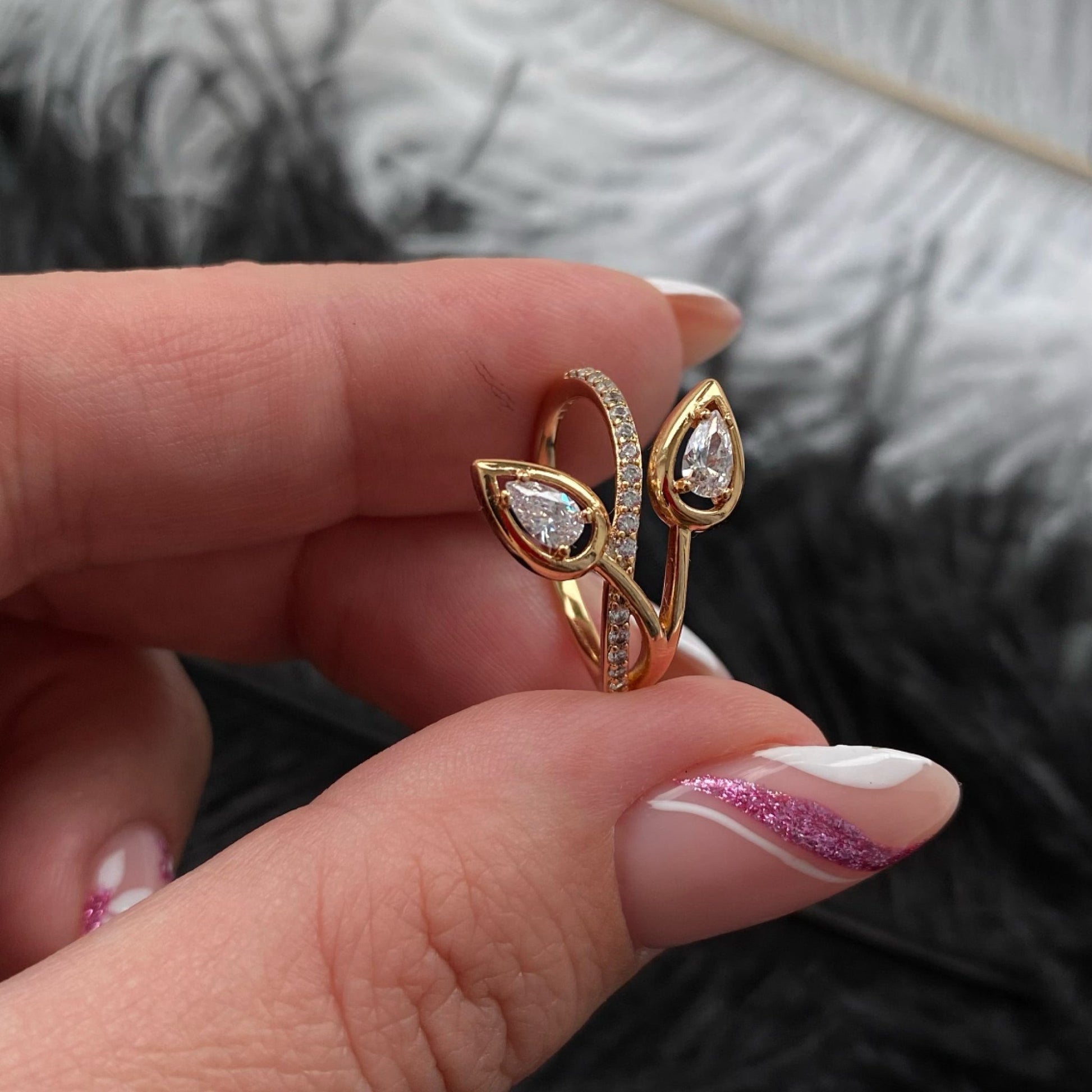 GOLD PLATED RING WITH FLOWERS Gold Plated rings mens rings