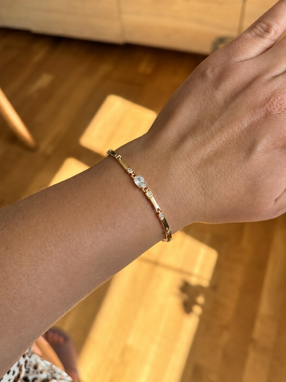 Anastasia – 18k gold-plated bracelet with zircons