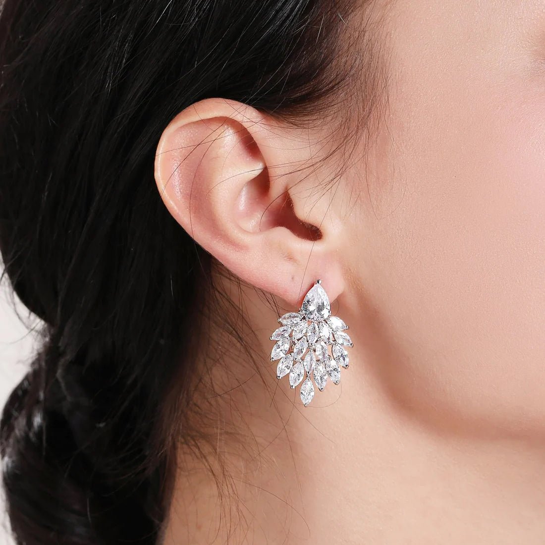 LUX Silver-plated earrings with crystals