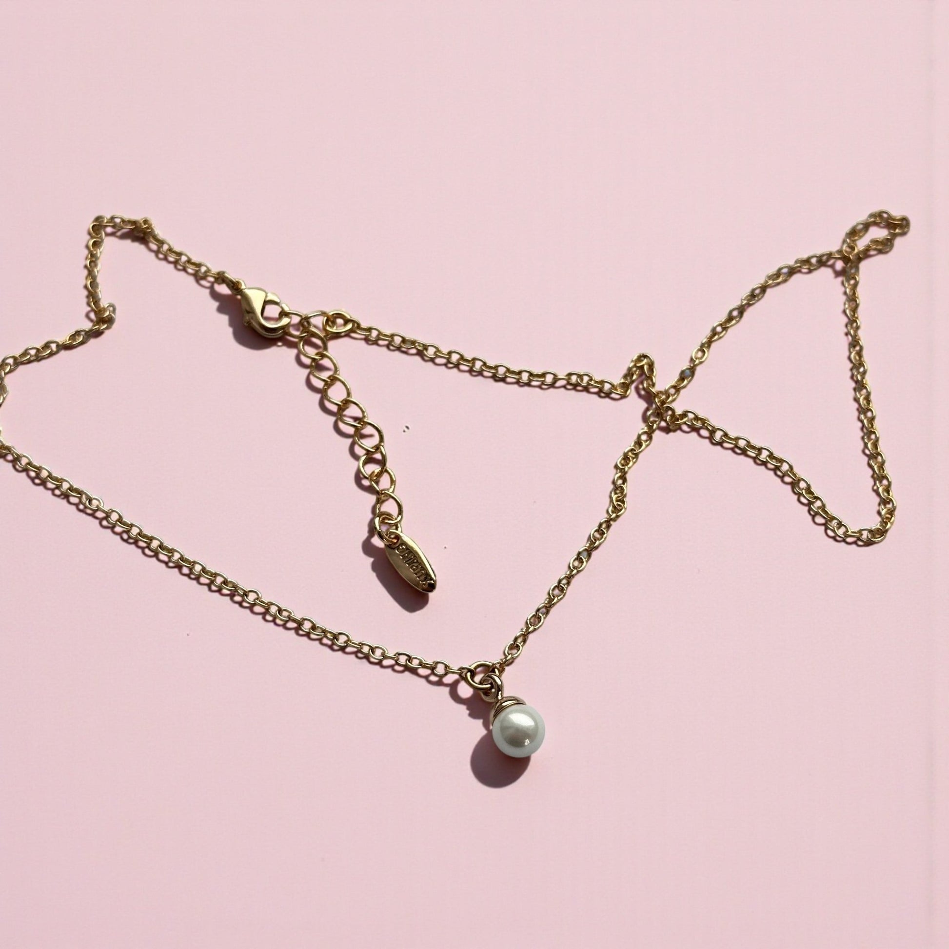 Mini Pearl – Gold Plated Small Pearl Necklace – Gold Plated Jewelry | Your jewelry