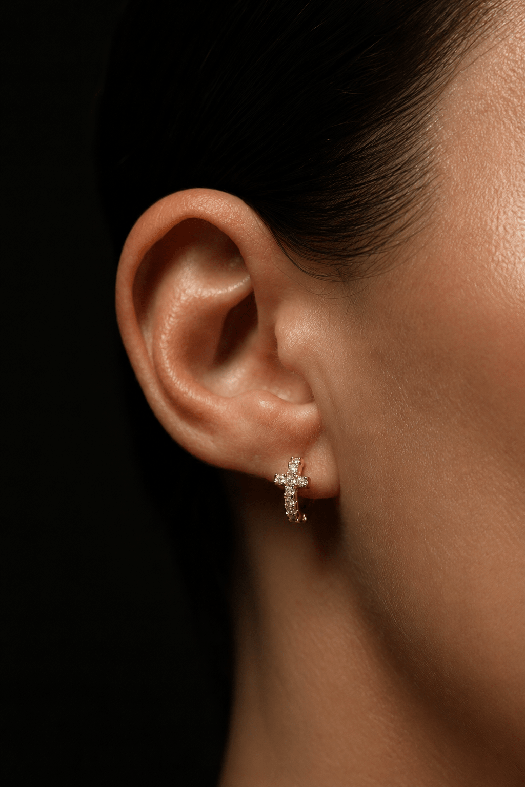 18k gold-plated mini hoop earrings with sparkling zirconia cross