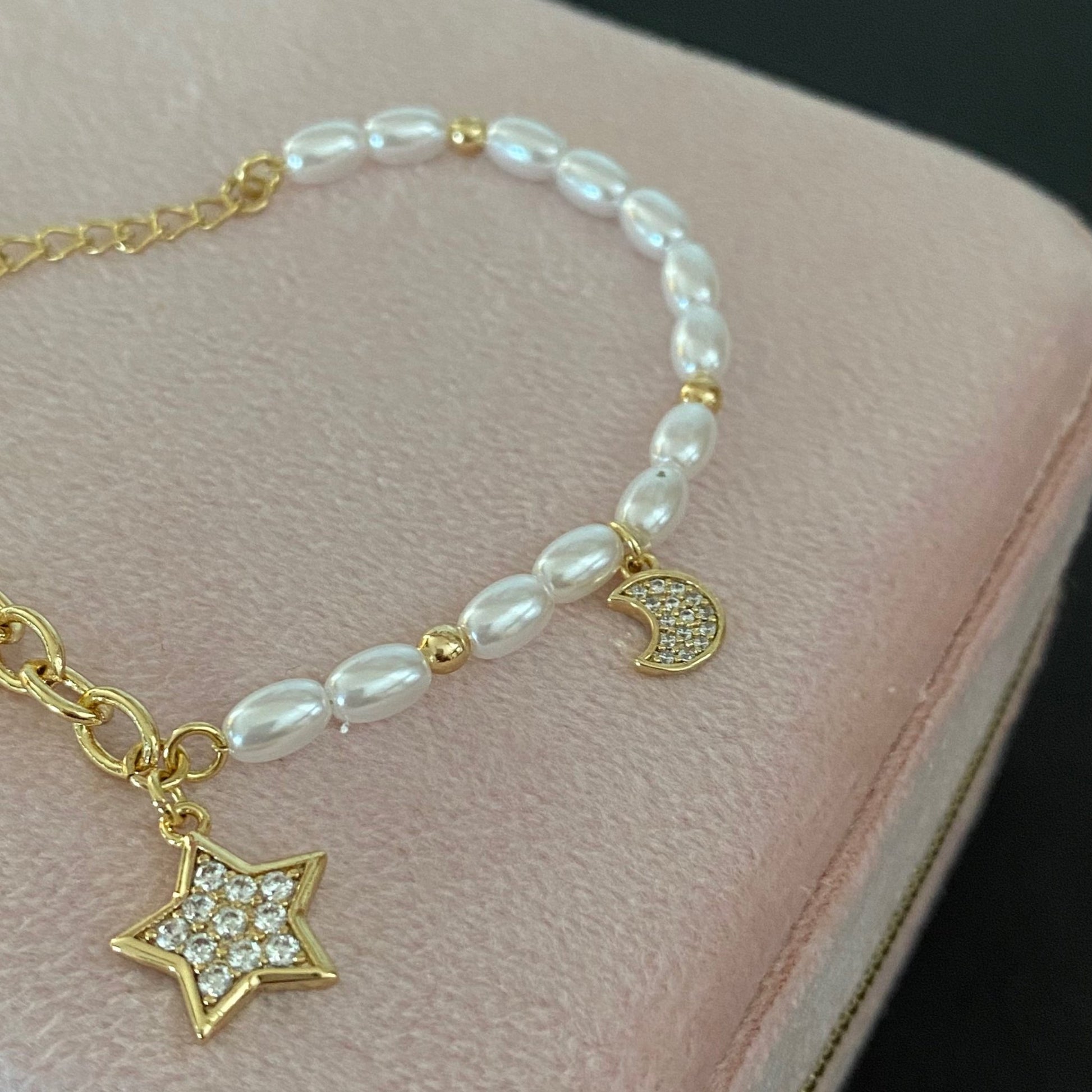 Moon & Star – Beaded Bracelet – Gold Plated Jewelry | Your jewelry
