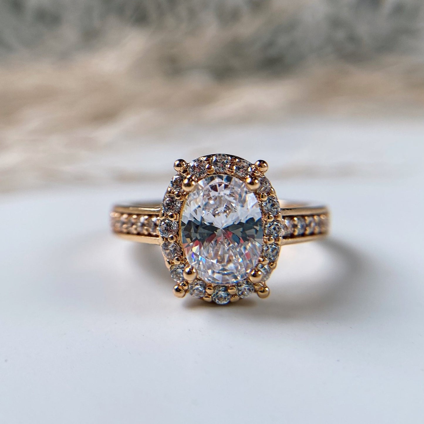 Oval zirconia gold-plated ring